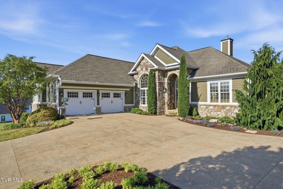 Photo #69: 113 Creek Side Court