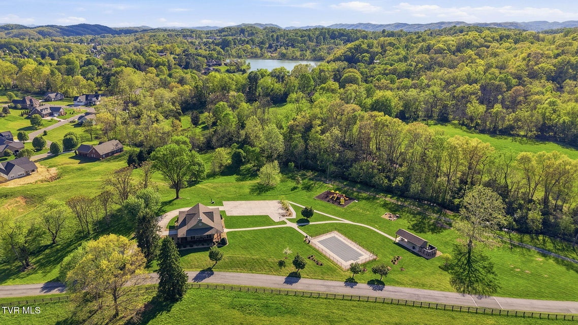 Photo #12: 113 Creek Side Court