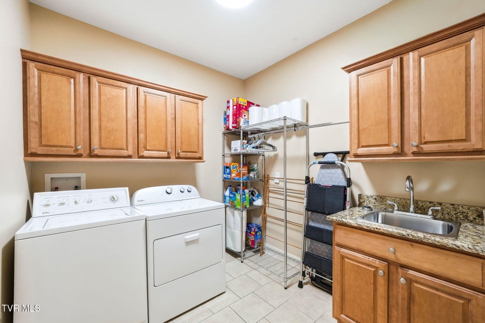 Photo #35: 113 Creek Side Court