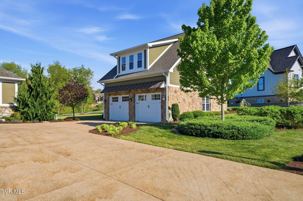 Photo #4: 113 Creek Side Court