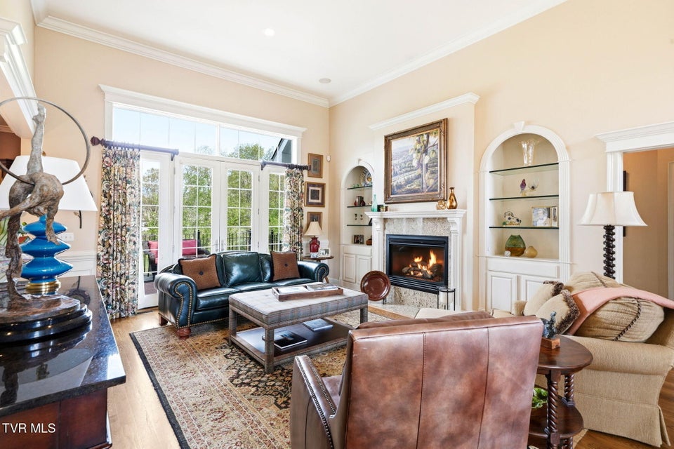 Photo #16: 113 Creek Side Court