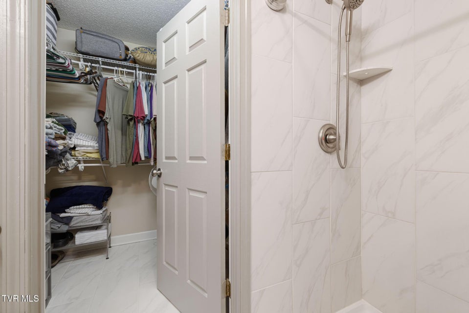 Photo #27: 113 Copper Court