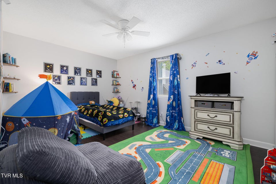 Photo #29: 113 Copper Court