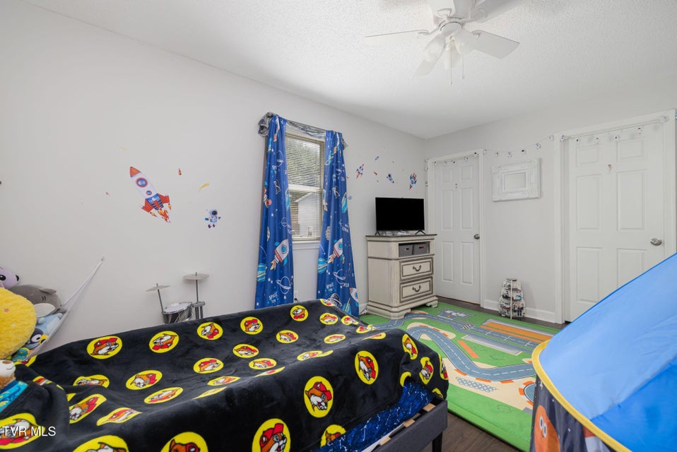 Photo #31: 113 Copper Court