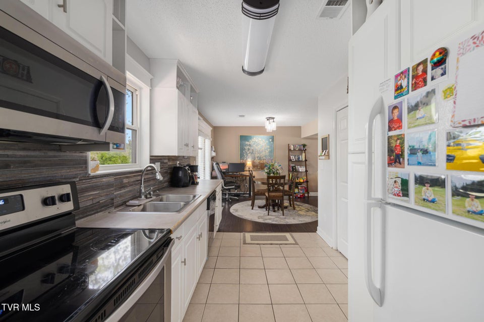 Photo #17: 113 Copper Court