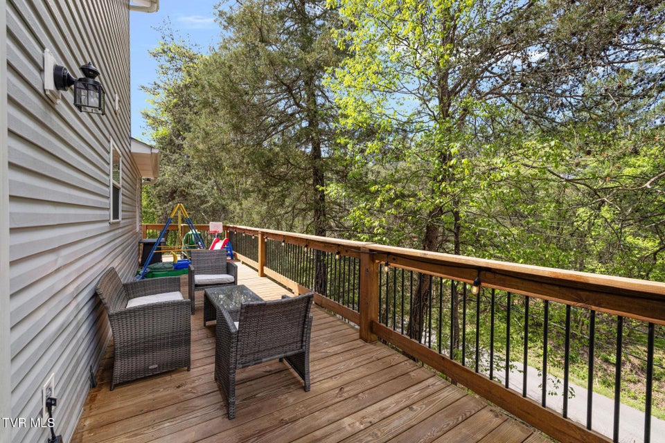 Photo #11: 113 Copper Court