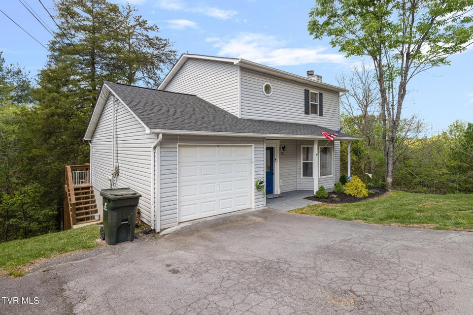 Photo #35: 113 Copper Court