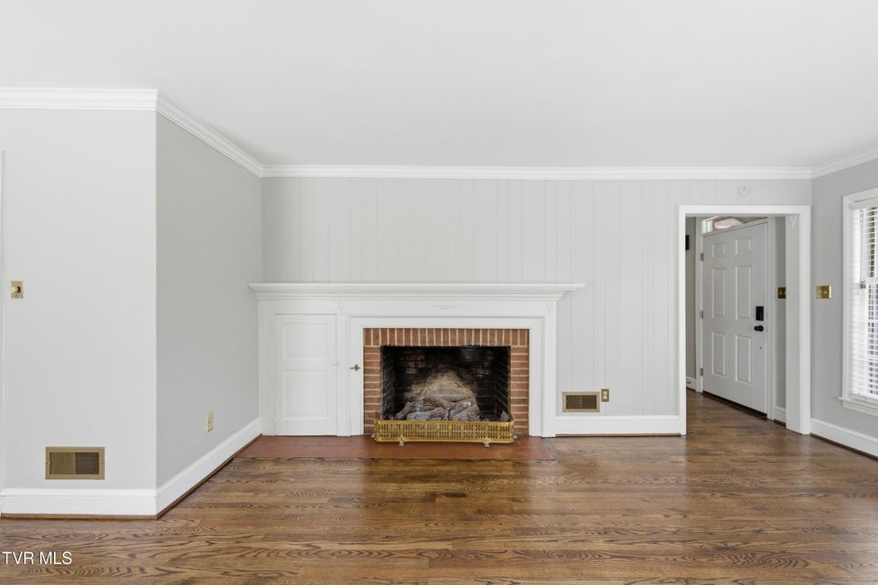 Photo #3: 1349 Piedmont Avenue