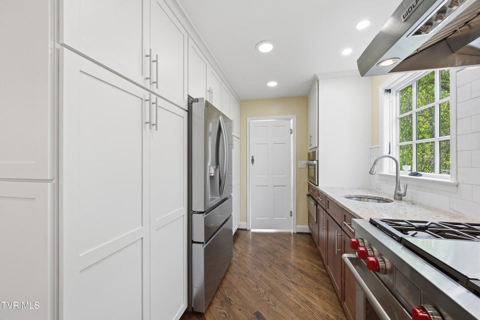 Photo #11: 1349 Piedmont Avenue