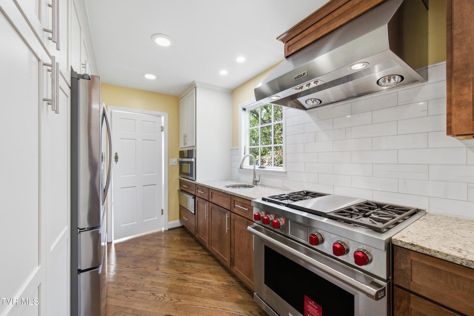 Photo #14: 1349 Piedmont Avenue