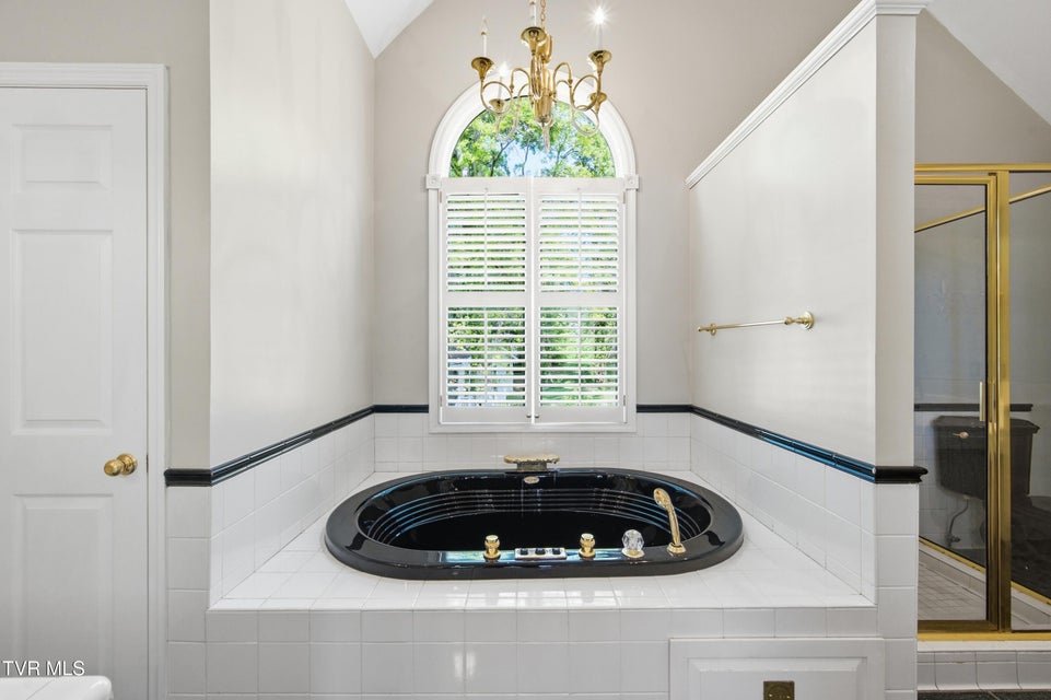 Photo #25: 1349 Piedmont Avenue