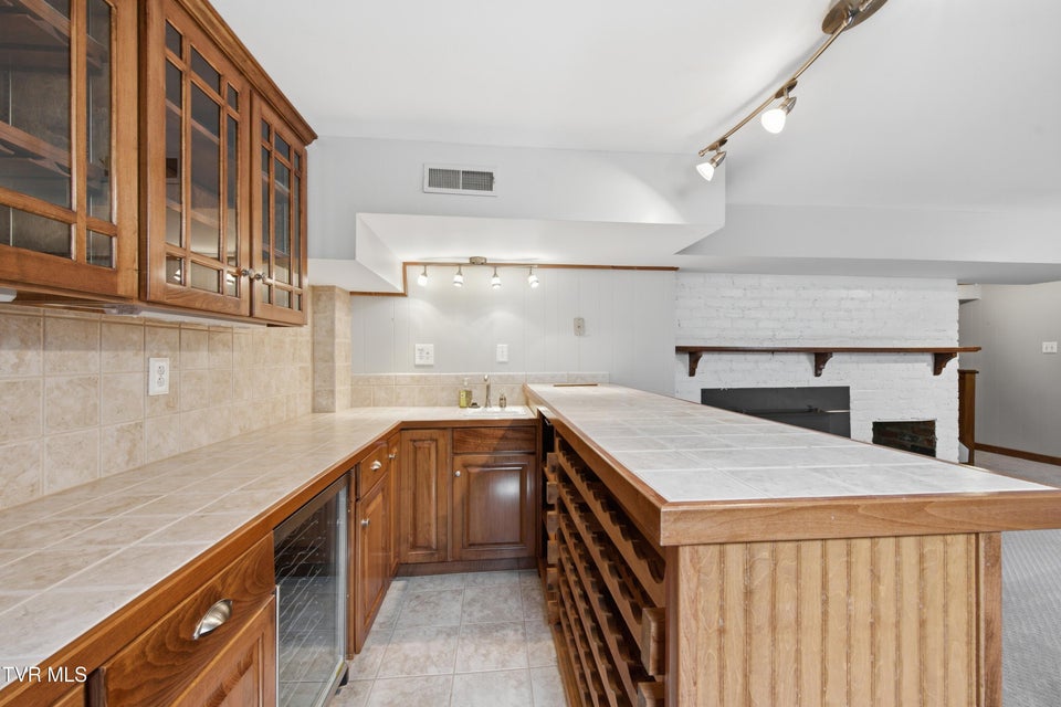 Photo #34: 1349 Piedmont Avenue