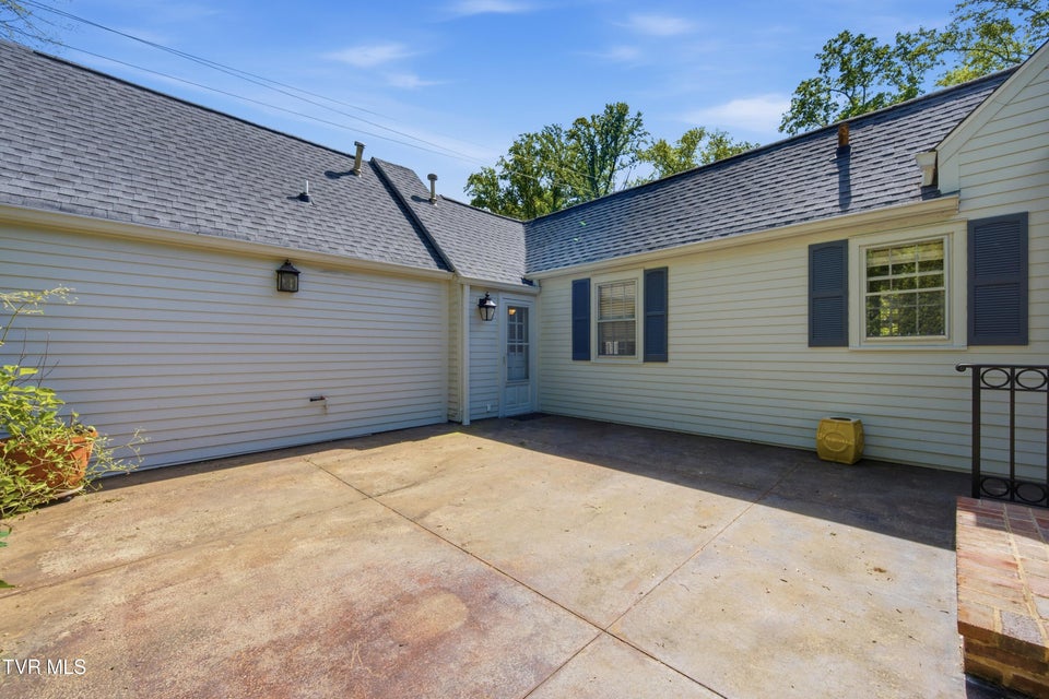 Photo #39: 1349 Piedmont Avenue