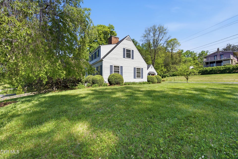 Photo #43: 1349 Piedmont Avenue