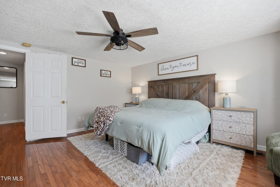 Photo #20: 2222 Shenandoah Drive