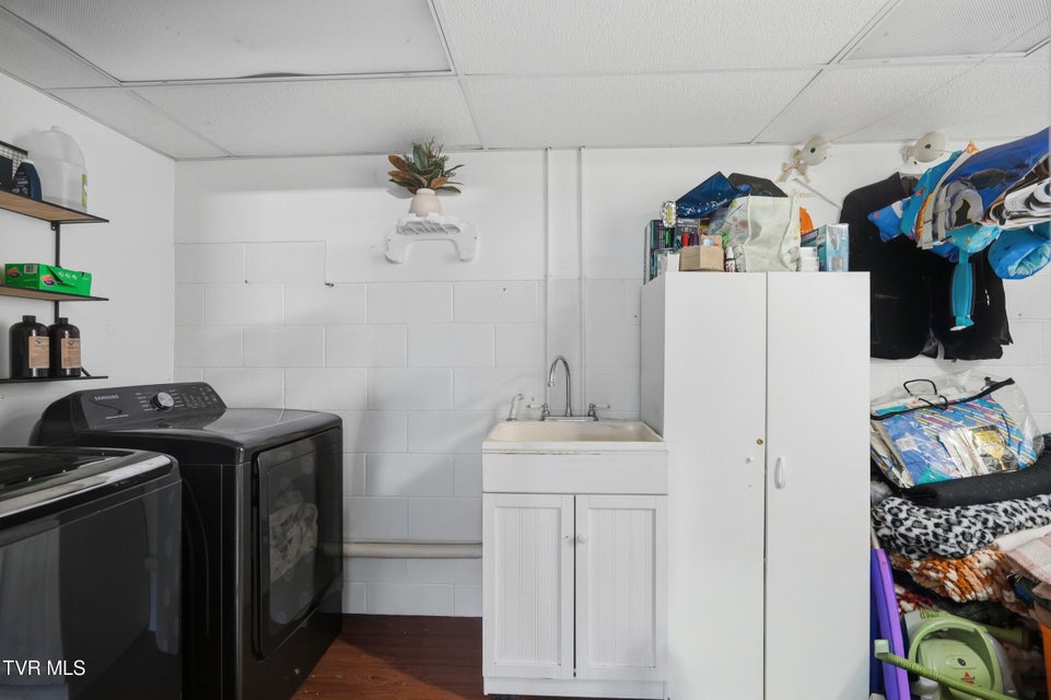 Photo #38: 2222 Shenandoah Drive