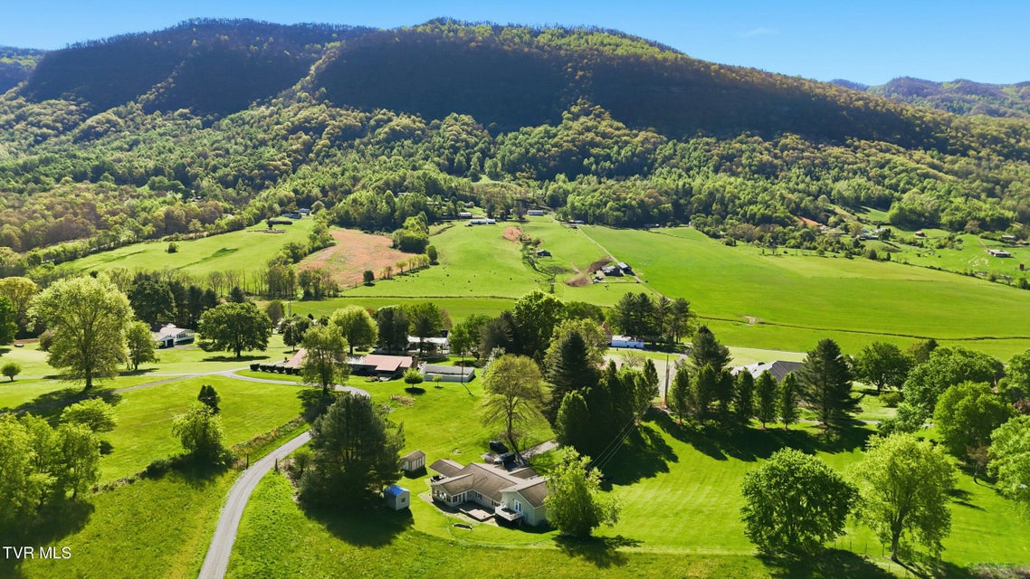 Photo #43: 2222 Shenandoah Drive