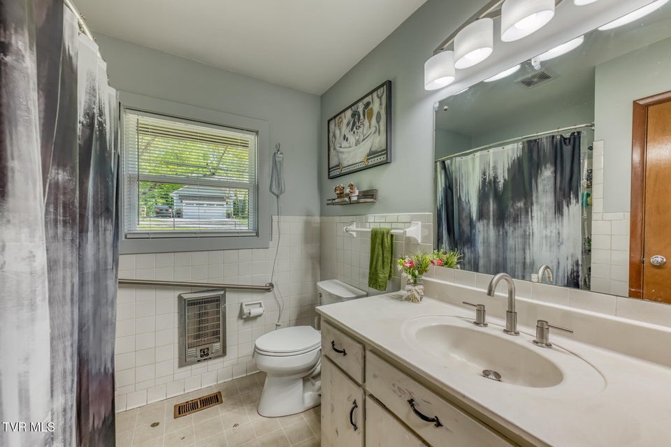 Photo #19: 4728 Edens View Road