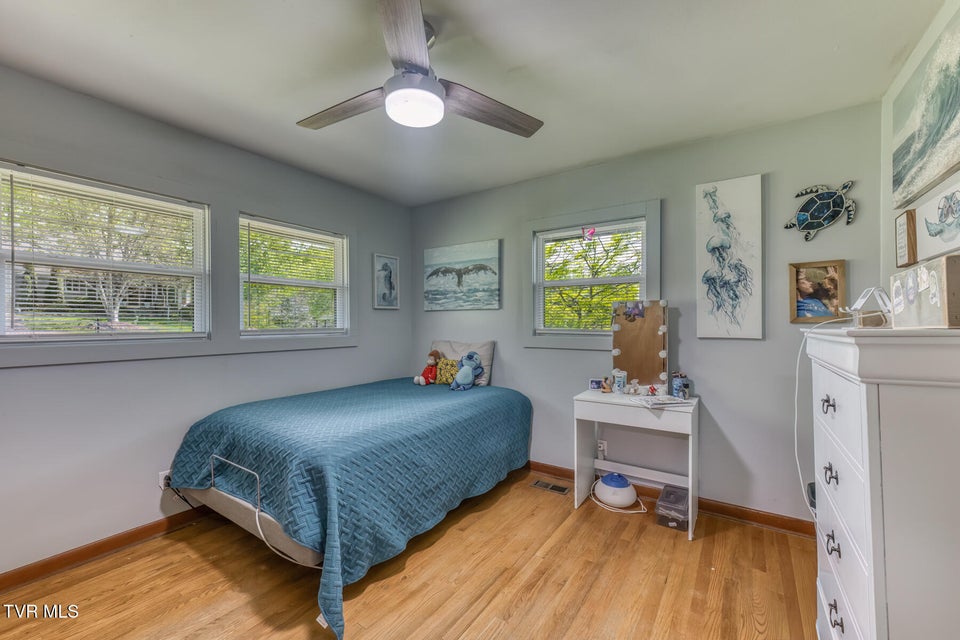 Photo #20: 4728 Edens View Road