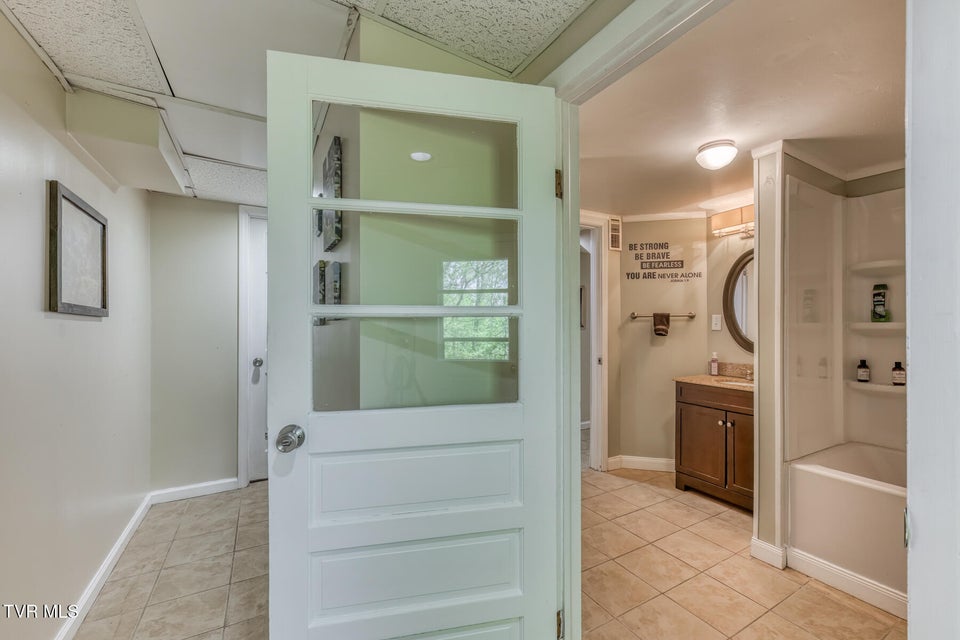 Photo #24: 4728 Edens View Road