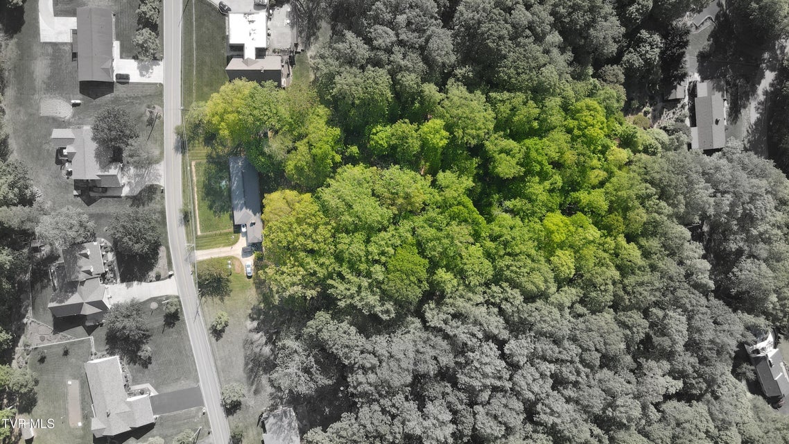 Photo #42: 4728 Edens View Road