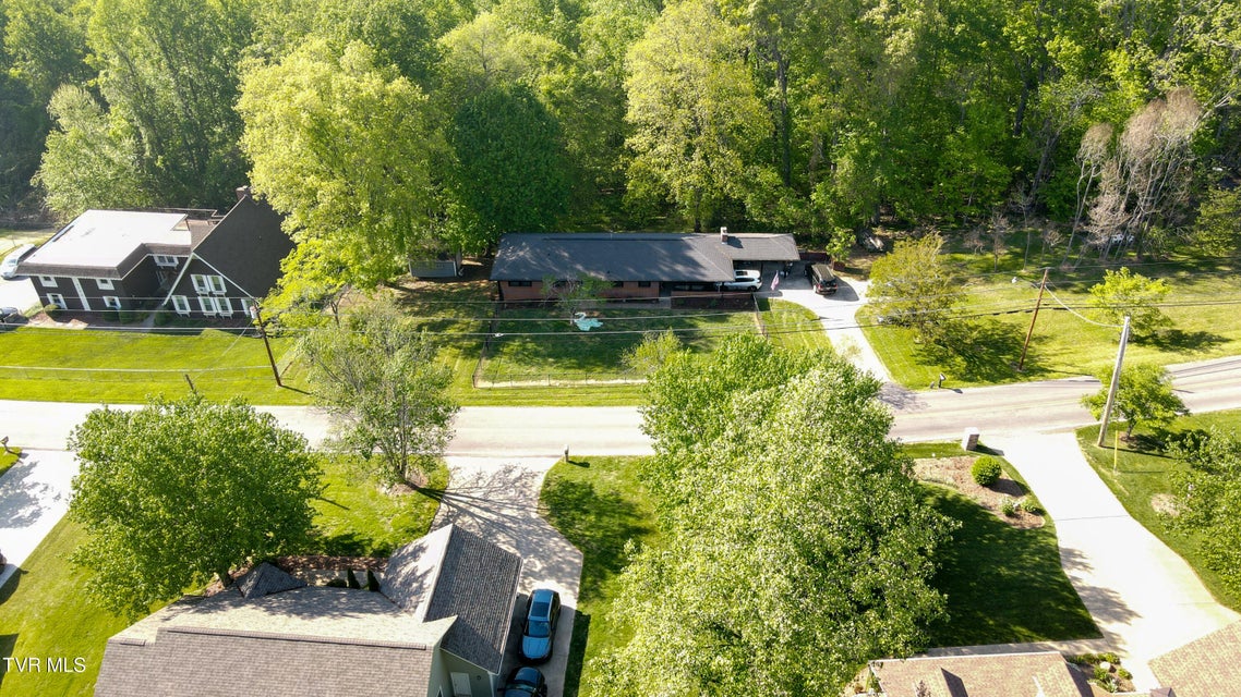 Photo #46: 4728 Edens View Road