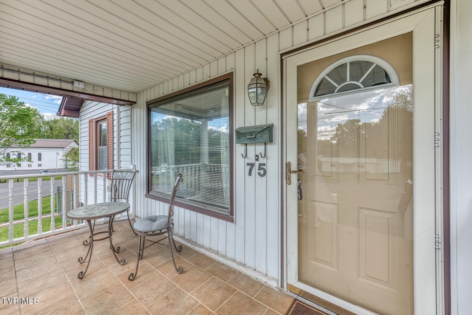 Photo #3: 75 24th Street