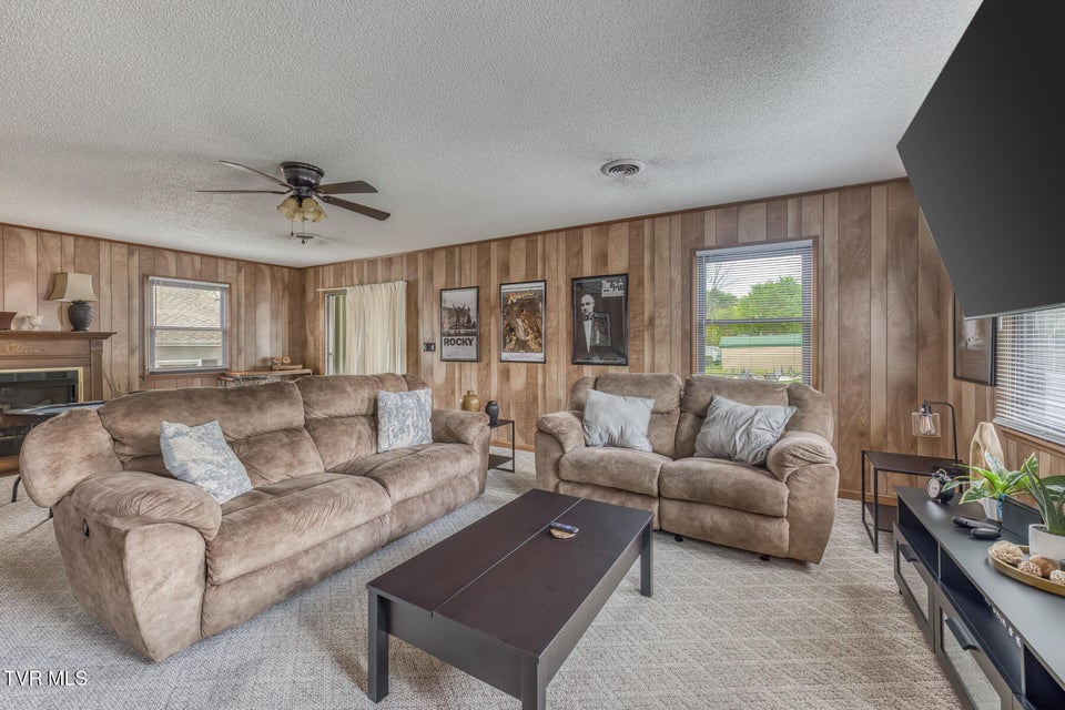 Photo #16: 75 24th Street