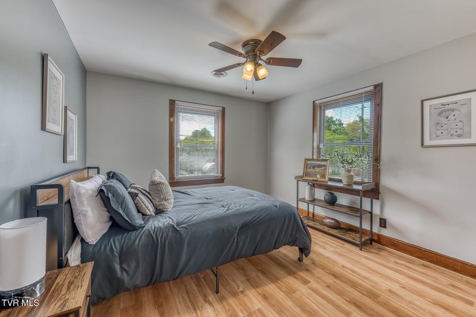 Photo #29: 75 24th Street