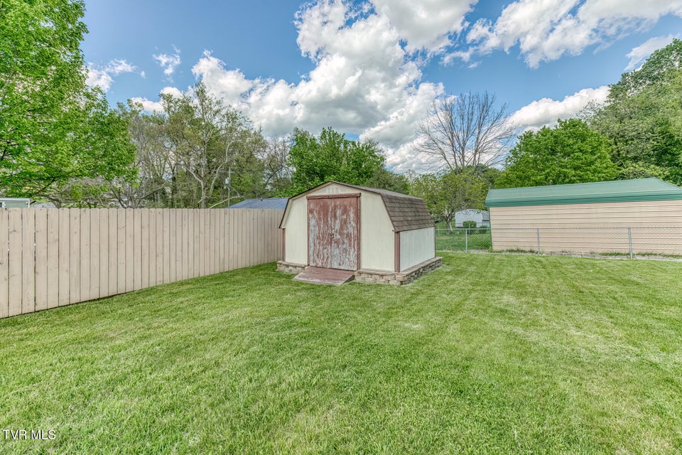 Photo #44: 75 24th Street