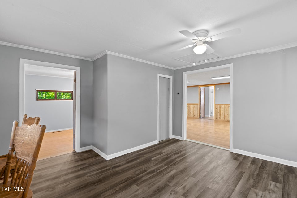 Photo #6: 215 Hickory Circle