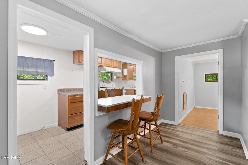 Photo #5: 215 Hickory Circle