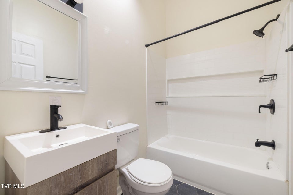 Photo #11: 704 Stuffle Street