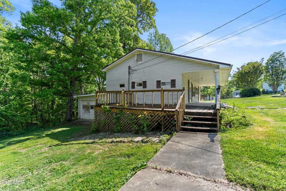 Photo #27: 215 Hickory Circle