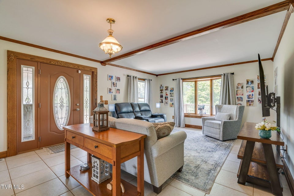 Photo #9: 16133 Lee Highway