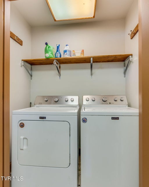 Photo #27: 16133 Lee Highway