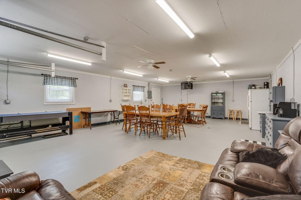 Photo #40: 16133 Lee Highway