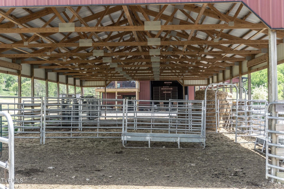 Photo #37: 151/197 John Hilbert Road