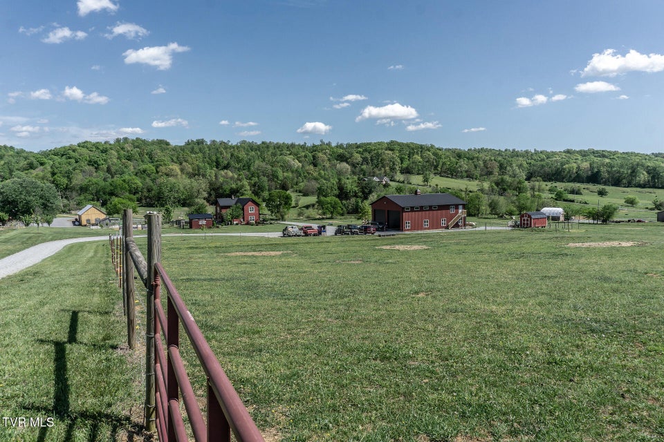 Photo #55: 151/197 John Hilbert Road