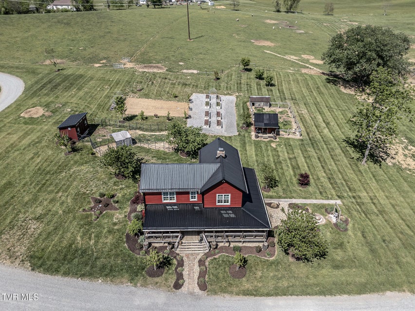 Photo #59: 151/197 John Hilbert Road