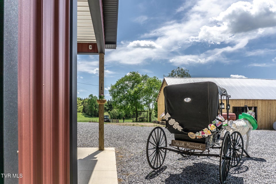 Photo #81: 151/197 John Hilbert Road