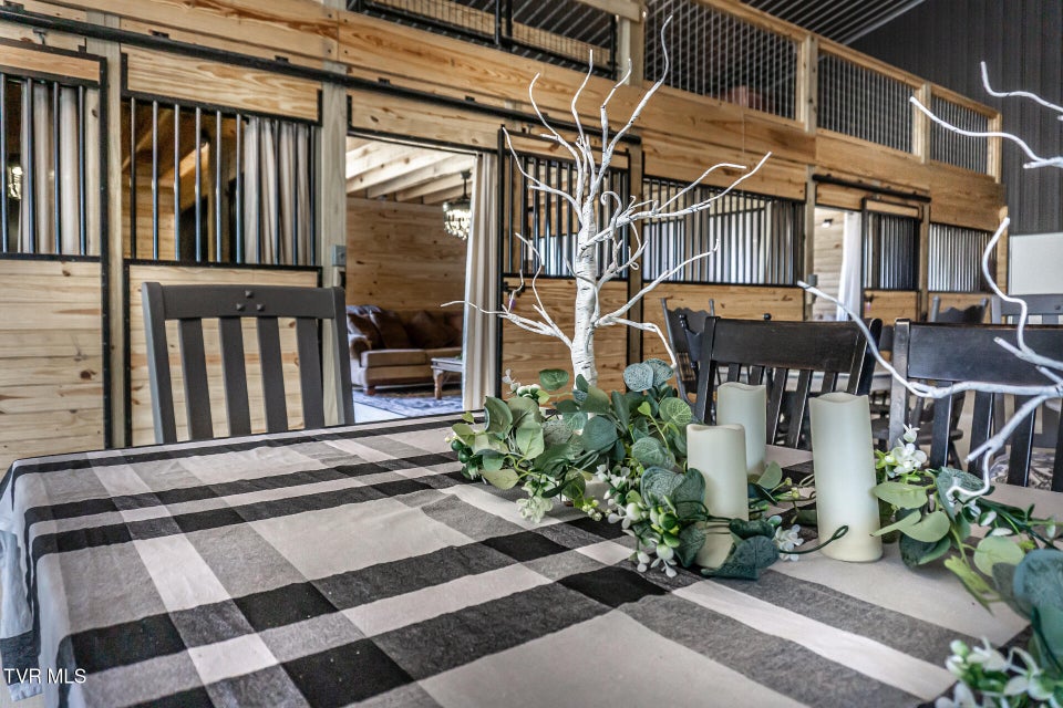 Photo #90: 151/197 John Hilbert Road