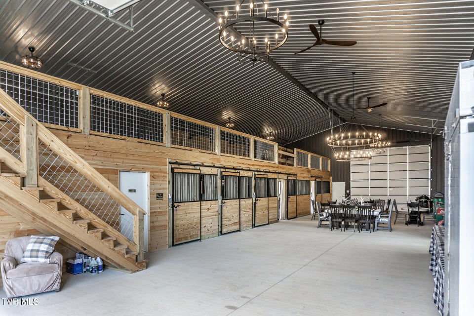 Photo #92: 151/197 John Hilbert Road