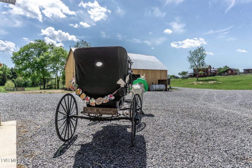 Photo #98: 151/197 John Hilbert Road