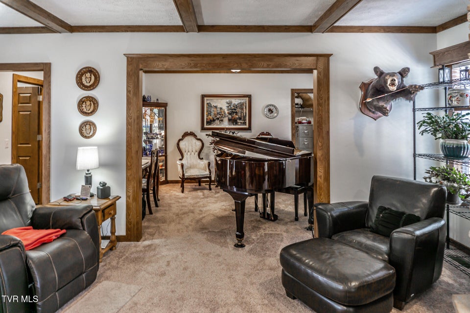 Photo #74: 151/197 John Hilbert Road