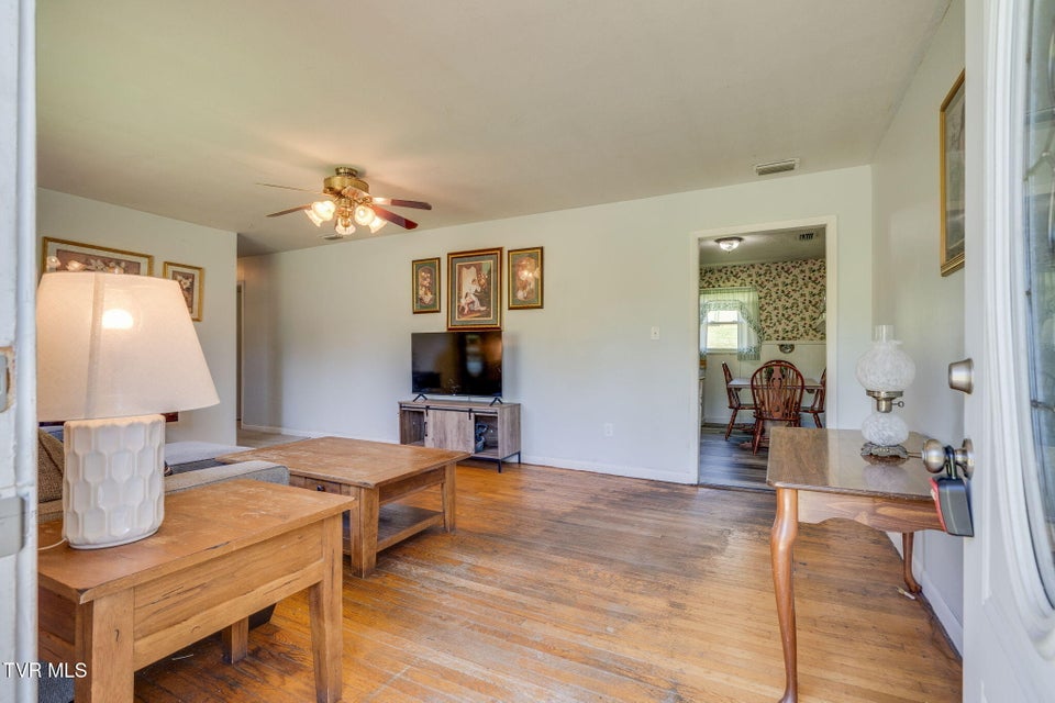 Photo #7: 2251 Siam Road