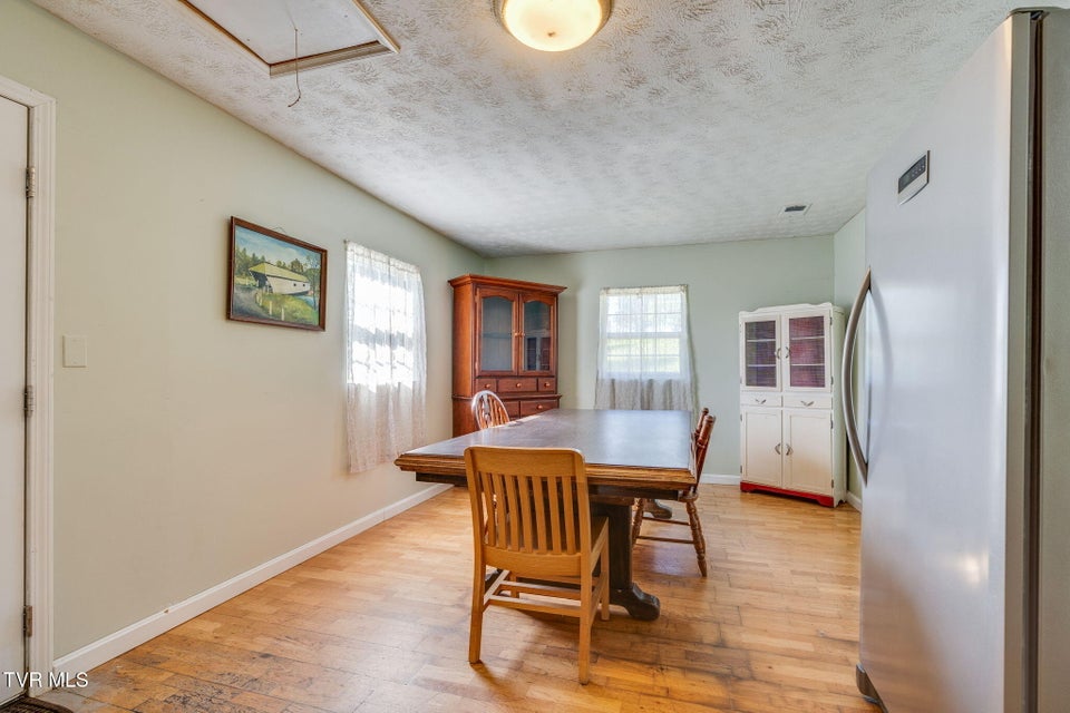 Photo #12: 2251 Siam Road