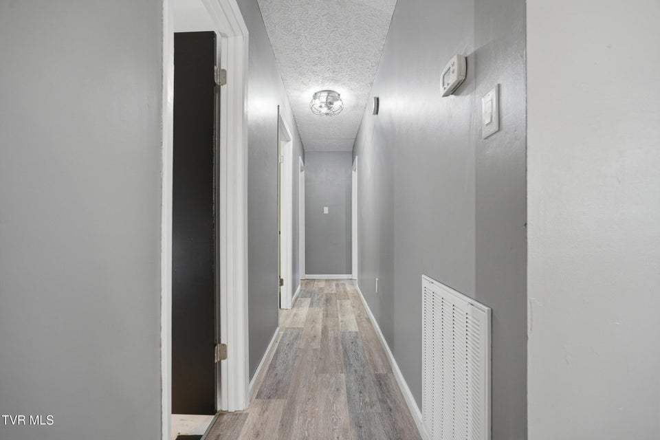 Photo #14: 228 Catawba Street