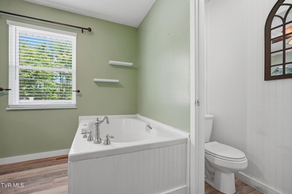 Photo #17: 228 Catawba Street