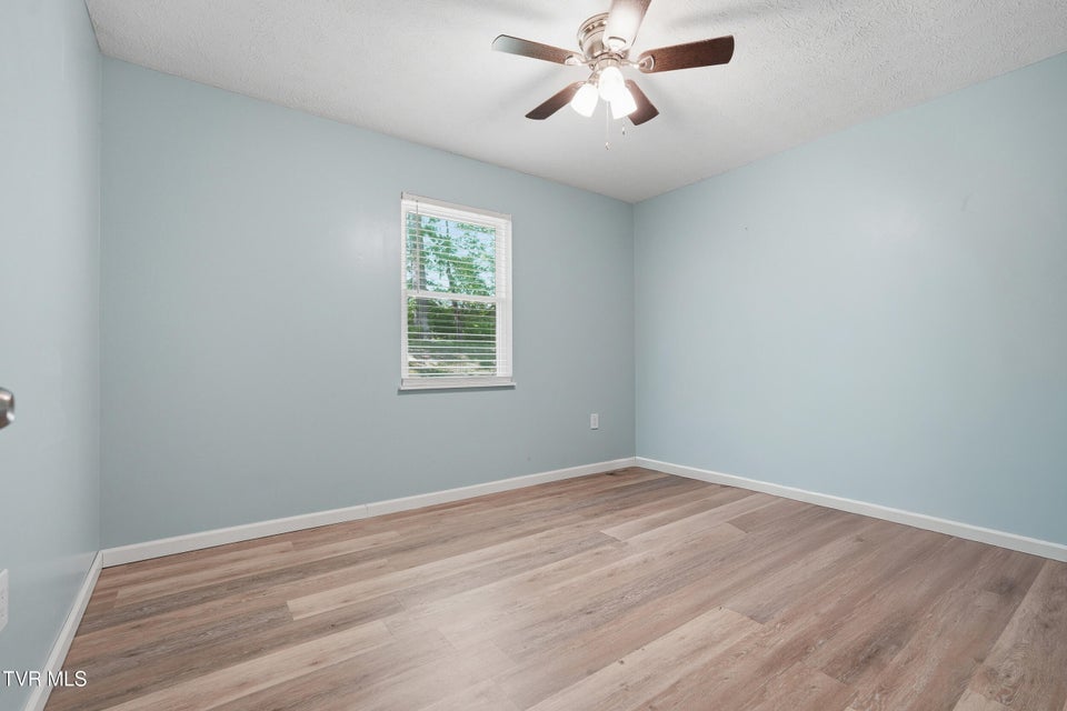 Photo #18: 228 Catawba Street